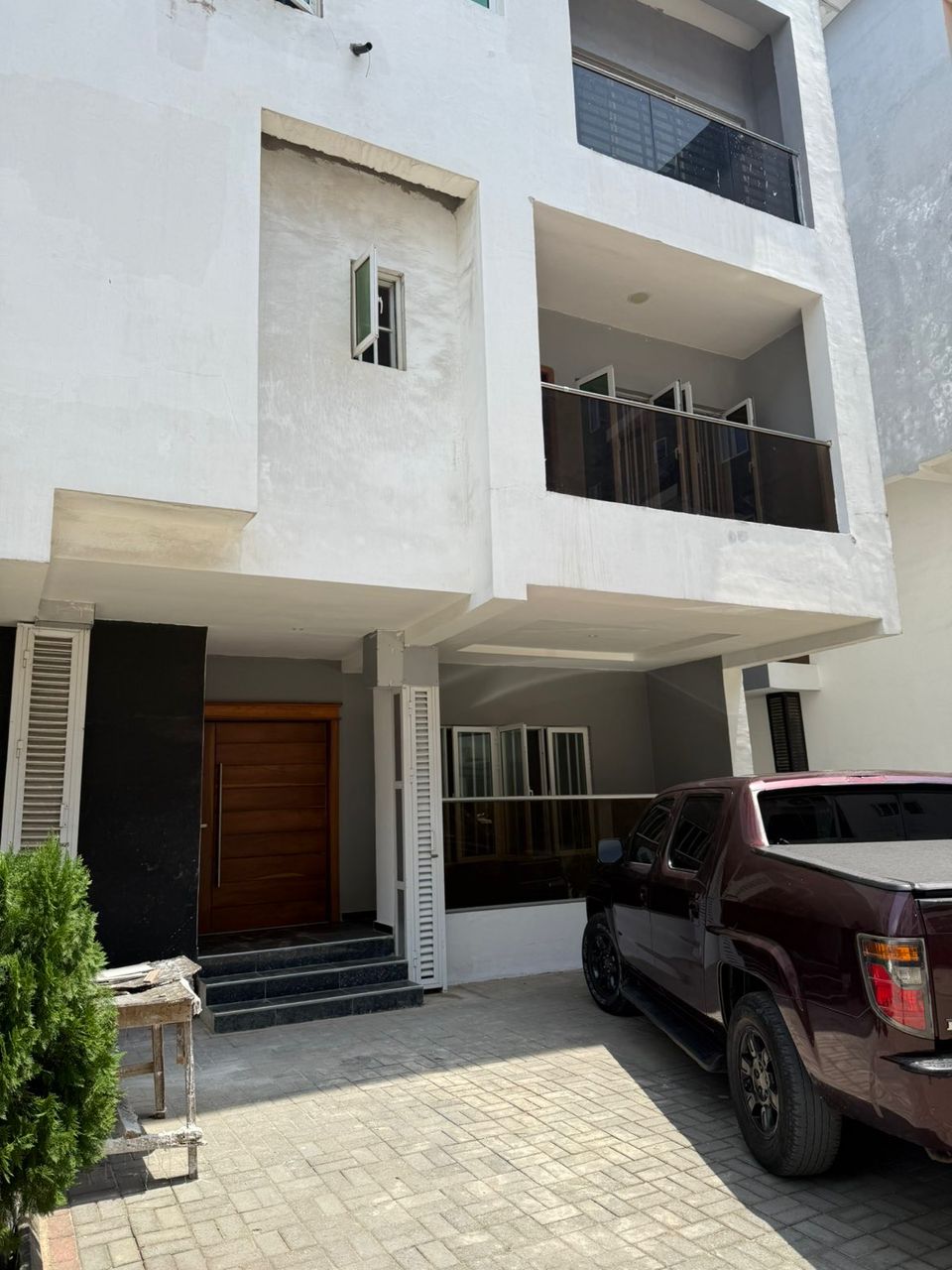 3 bedroom Terrace duplex with bq for sale