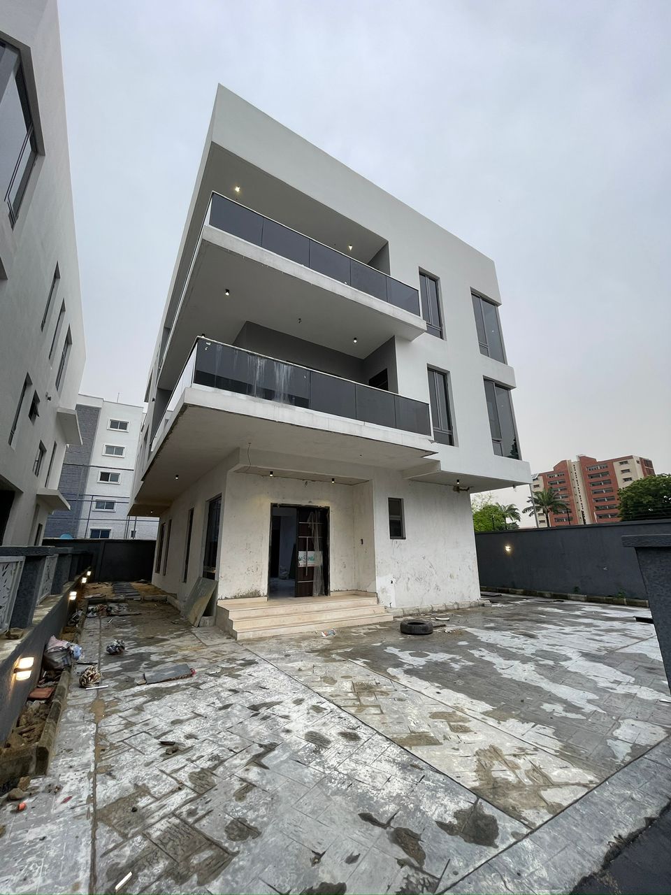 FOR SALE : 6 BED || IKOYI ||